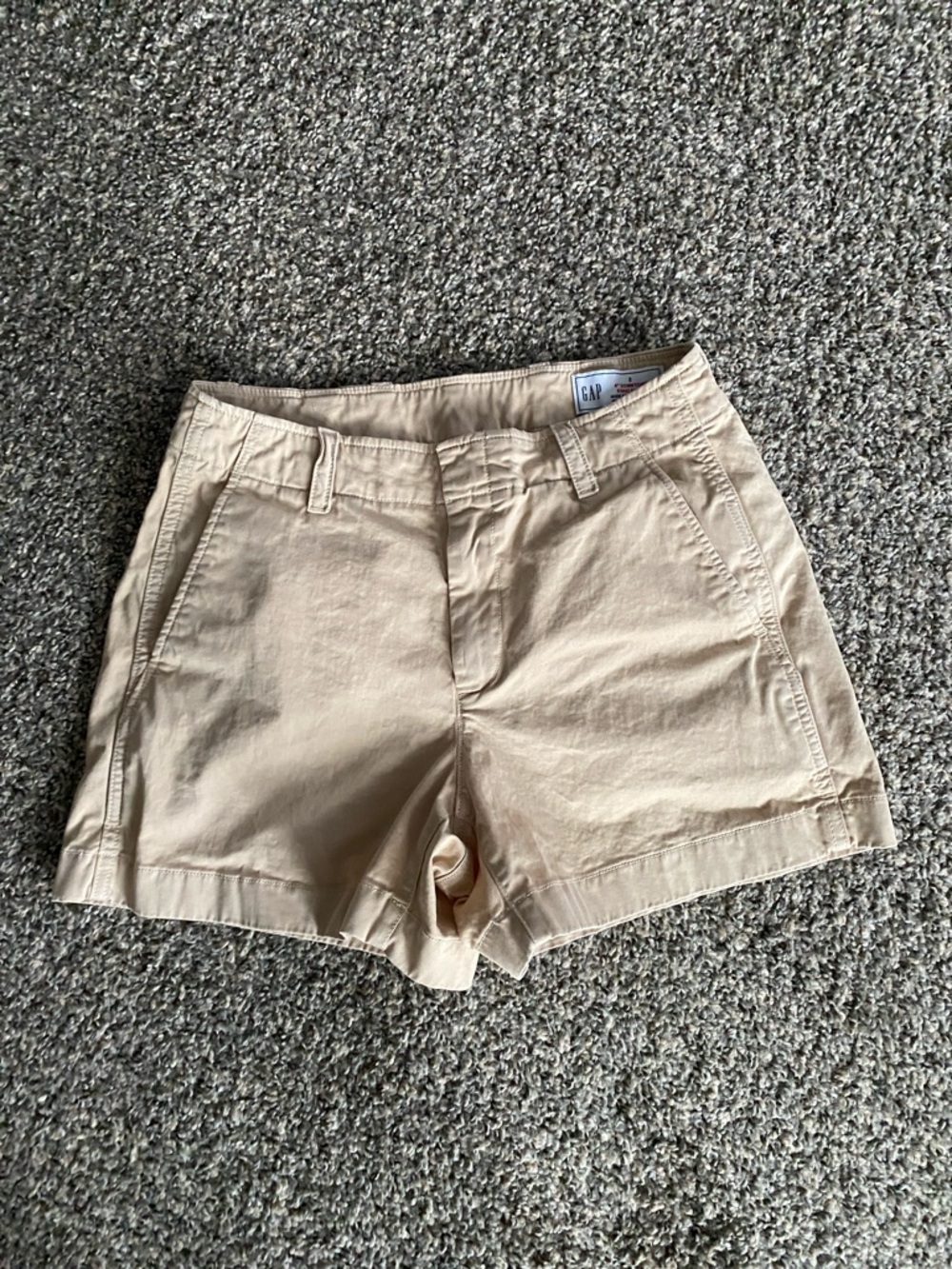 GAP Women's Light Beige Cotton Chino Shorts